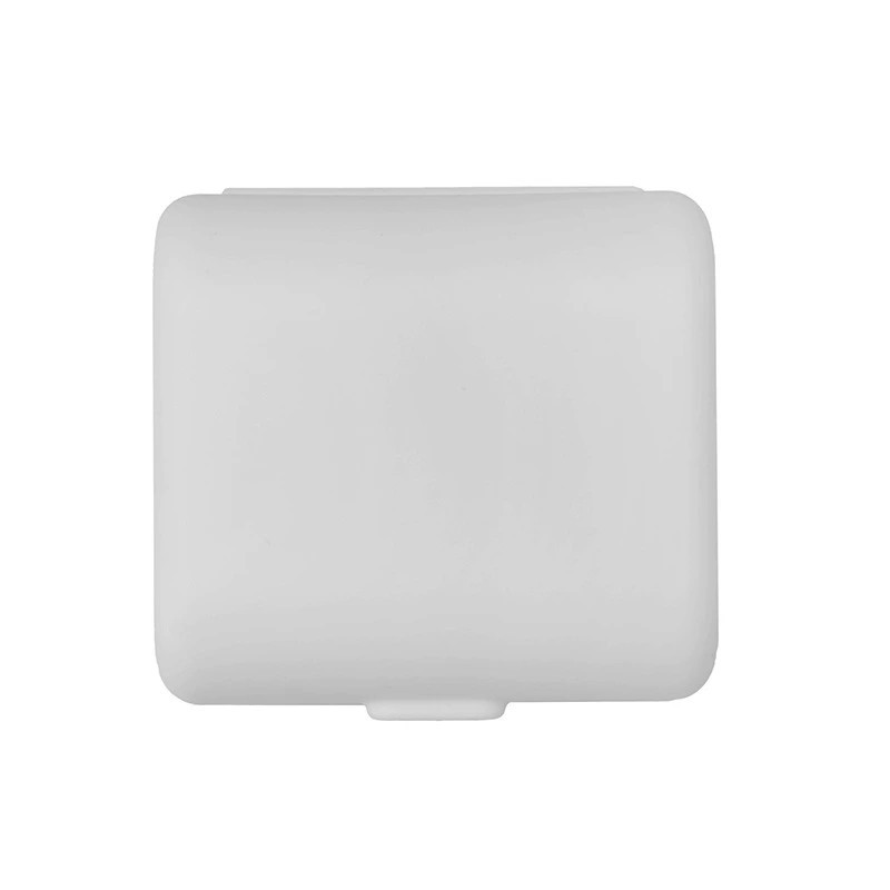 World Travel Adaptor||Escritorio