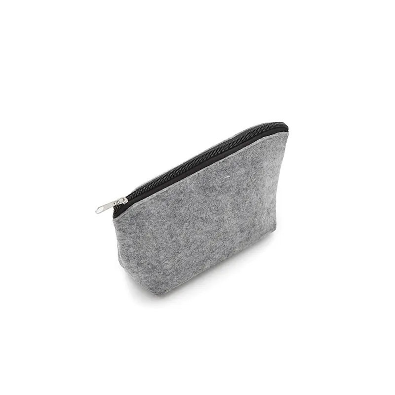 Neceser Felt||Categorías