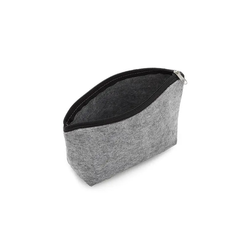 Neceser Felt||Categorías