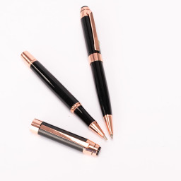 Imagen Alternativa Set de Escritura Thorton Negro con Detalles Encobrizados. 13